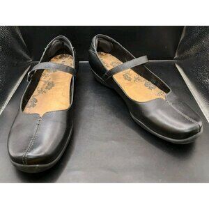 Taos Footwear Women's Ta Dah Tadah Mary Jane Shoes in Black - Size 11W